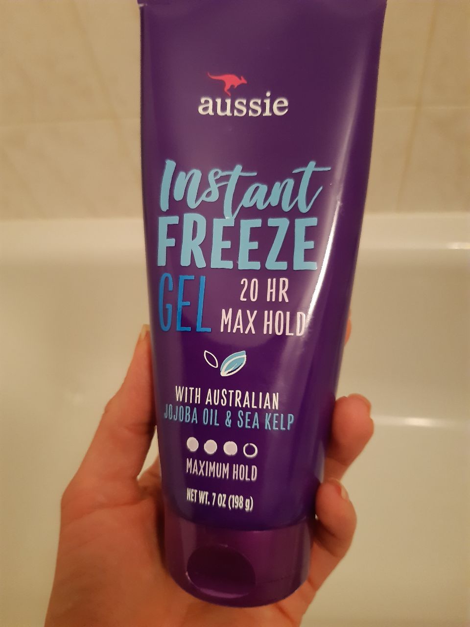 Aussie instant freeze gel. Есть на iherb. 
Слизни в тюбике   ...