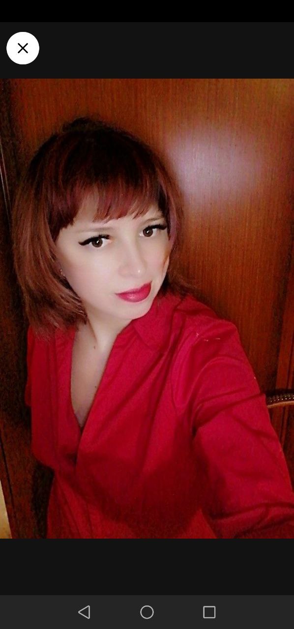 Девочки, посоветуйте пожалуйста, женщина хочет  долговременную укладку и окрашивание краской, из красок...