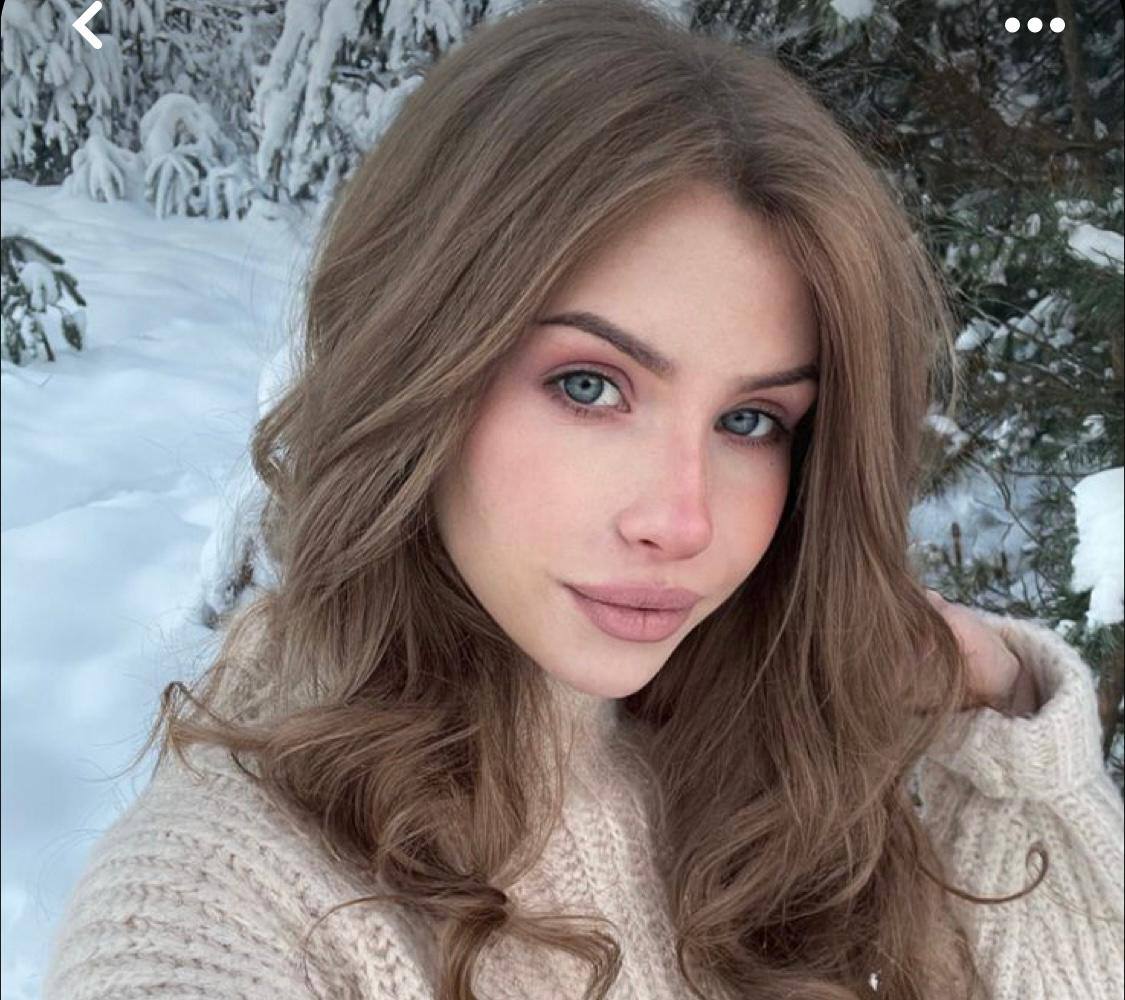 Здравствуйте. Кто из Тотал блонда выходил в этот цвет? Тут нужна  репигментация , до этого пользовалась...