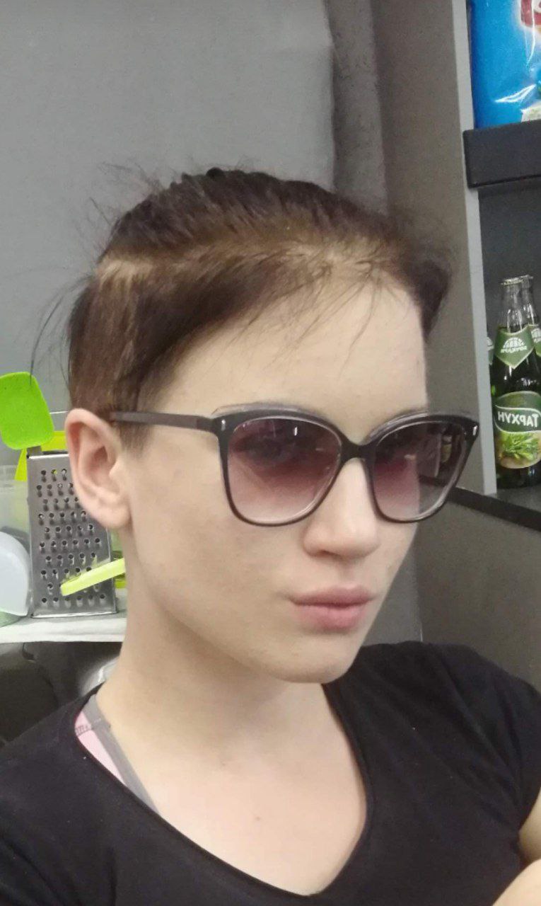 Я до сих пор не понимаю, зачем мы это делаем. Ну, красимся в черный....