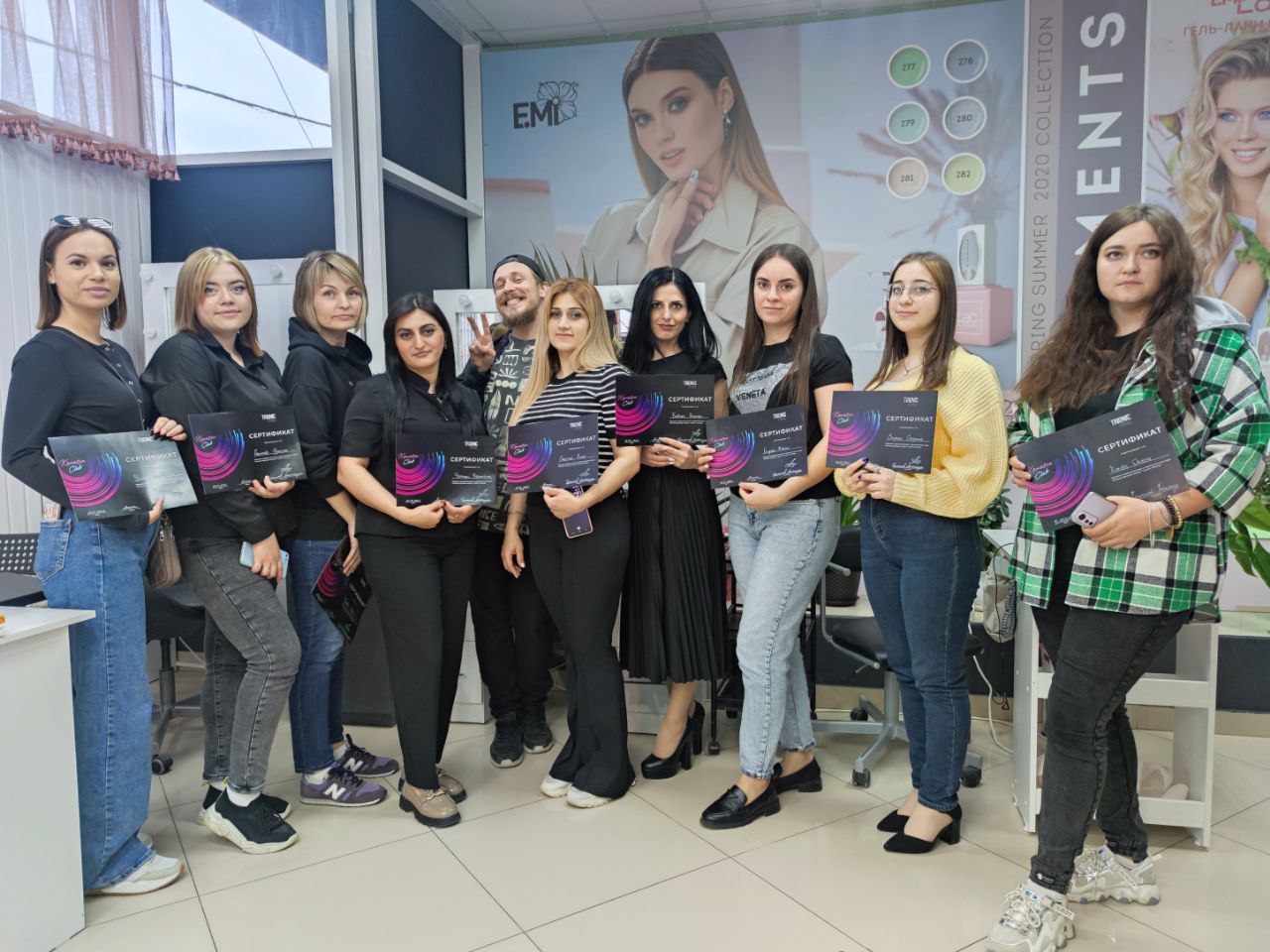 Через 3 минуты начало. 

Инстаграм  https://instagram.com/keratinclub_krasnodar ...