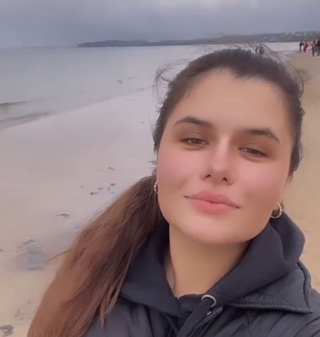 Всем привет. Посоветуйте микс бронсан, пожалуйста. 6+2 у меня постоянно какой-то рыжий получается ...