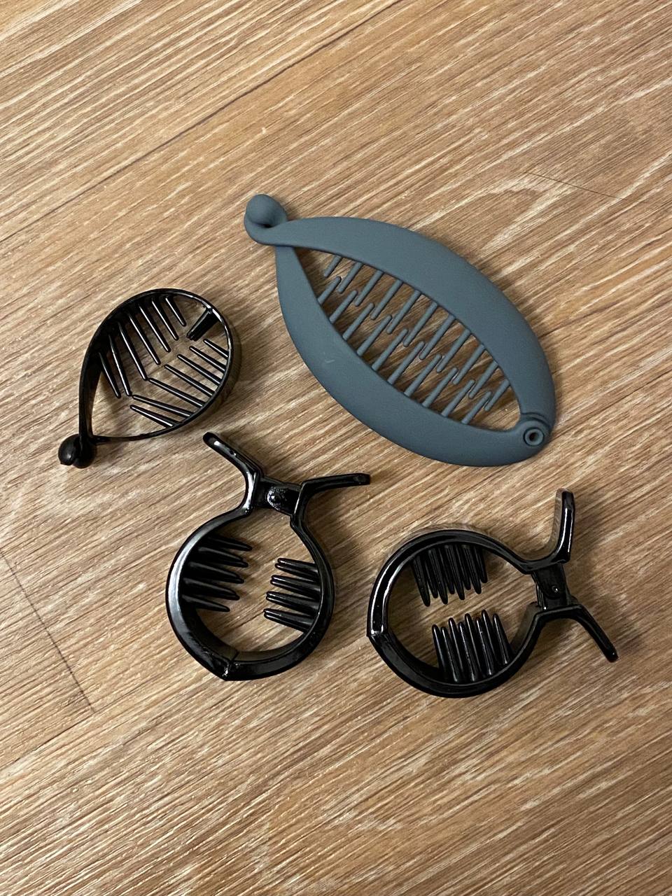 это что-то похожее на puff cuff - я хотела попробовать такие, но точной копии на Алиэкспрессе не нашла...