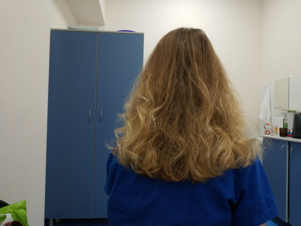 Мне кажется, что стоитКудри выше могут подпрыгнуть )...